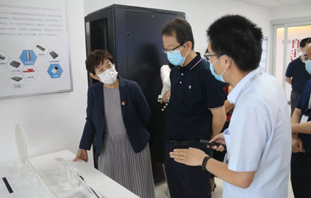 省市发改委高技术处党支部来8868体育(中国)官方网站 - 登录入口开展党建交流活动